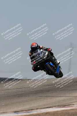 media/May-22-2023-Fastrack Riders (Mon) [[ae7626d9d8]]/Level 2/1230pm (Outside Grapevine)/